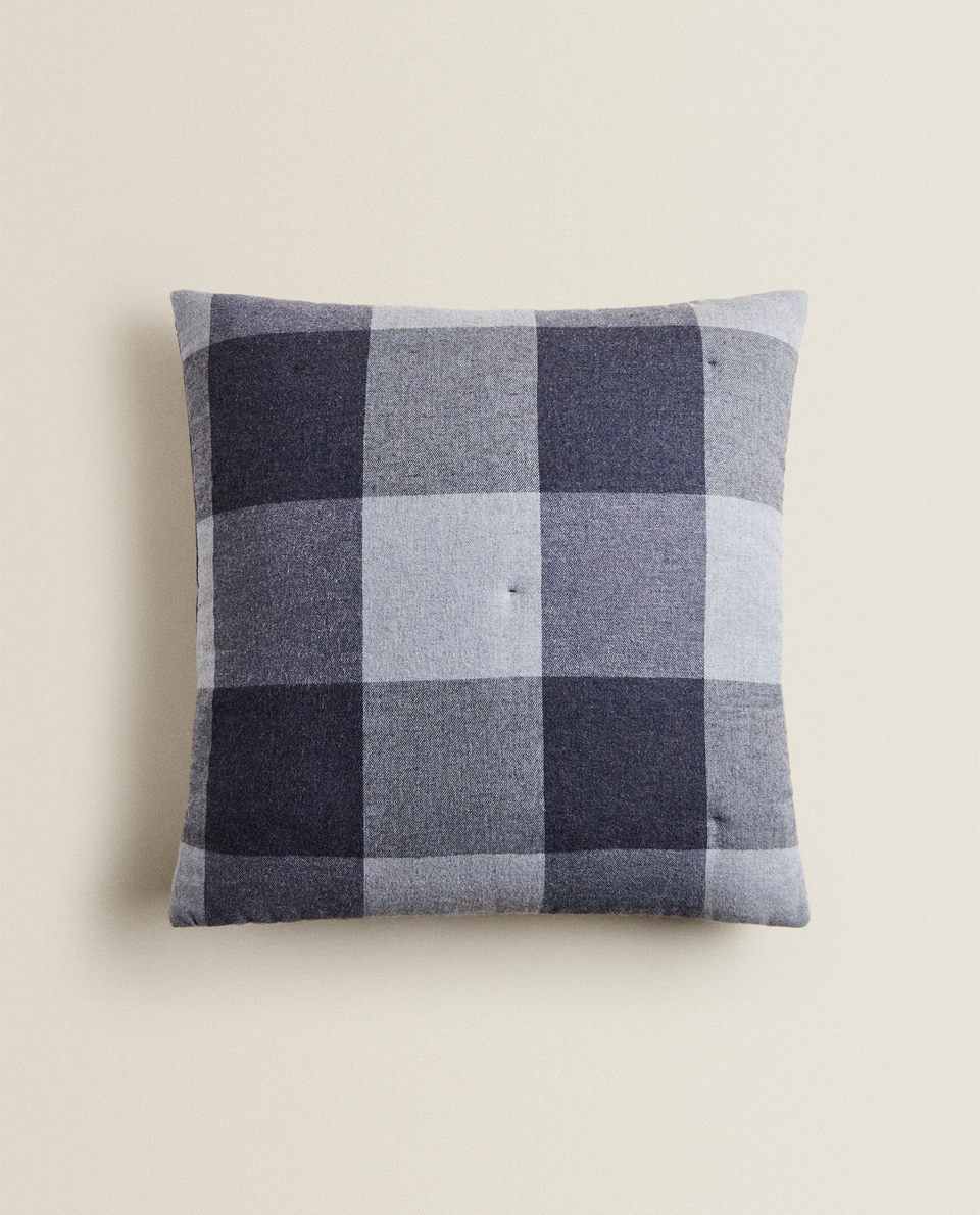 CHECKED FLANNEL CUSHION COVER