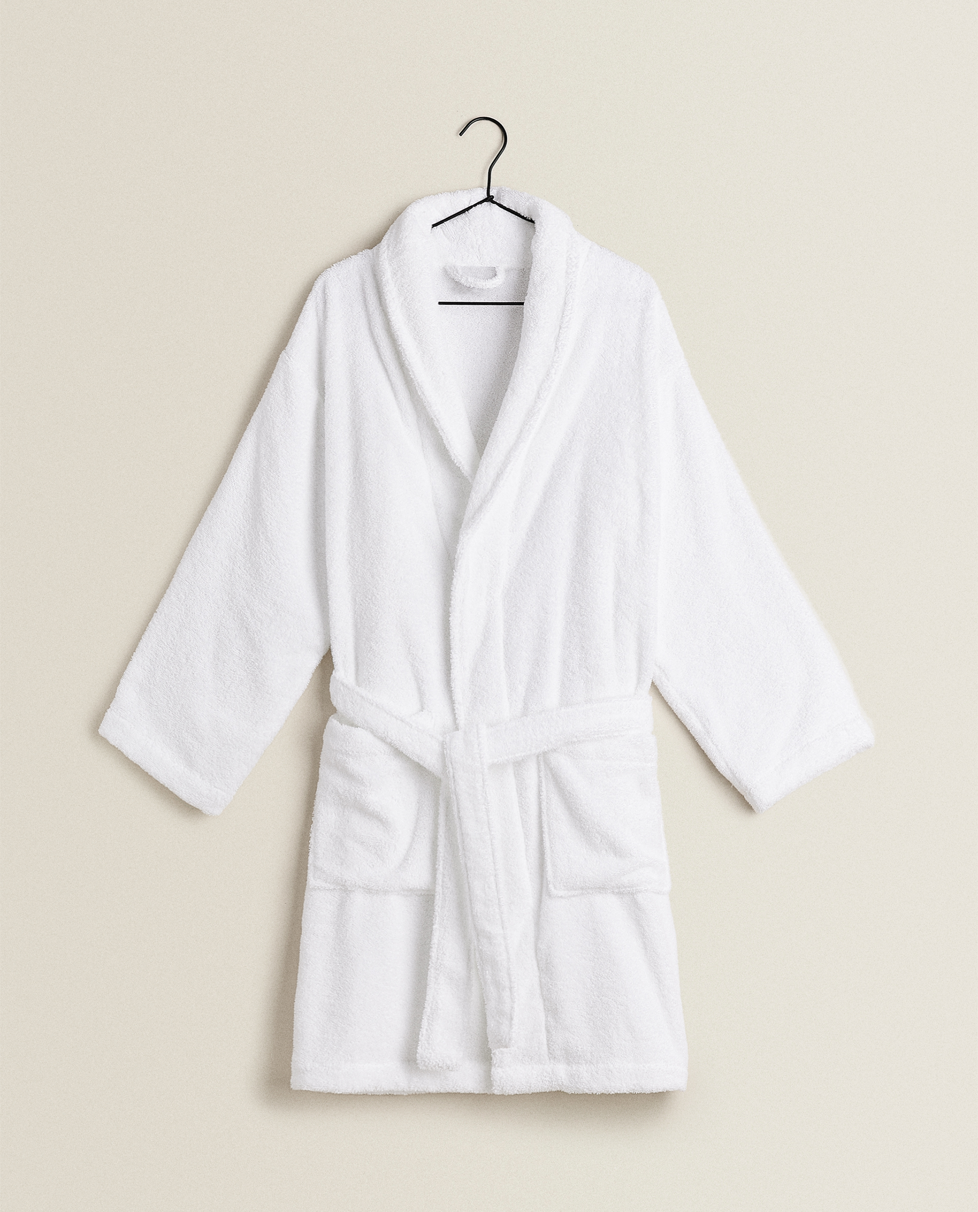 Peignoir Coton Personnalise Peignoirs Et Chaussons Salle De Bain Zara Home France