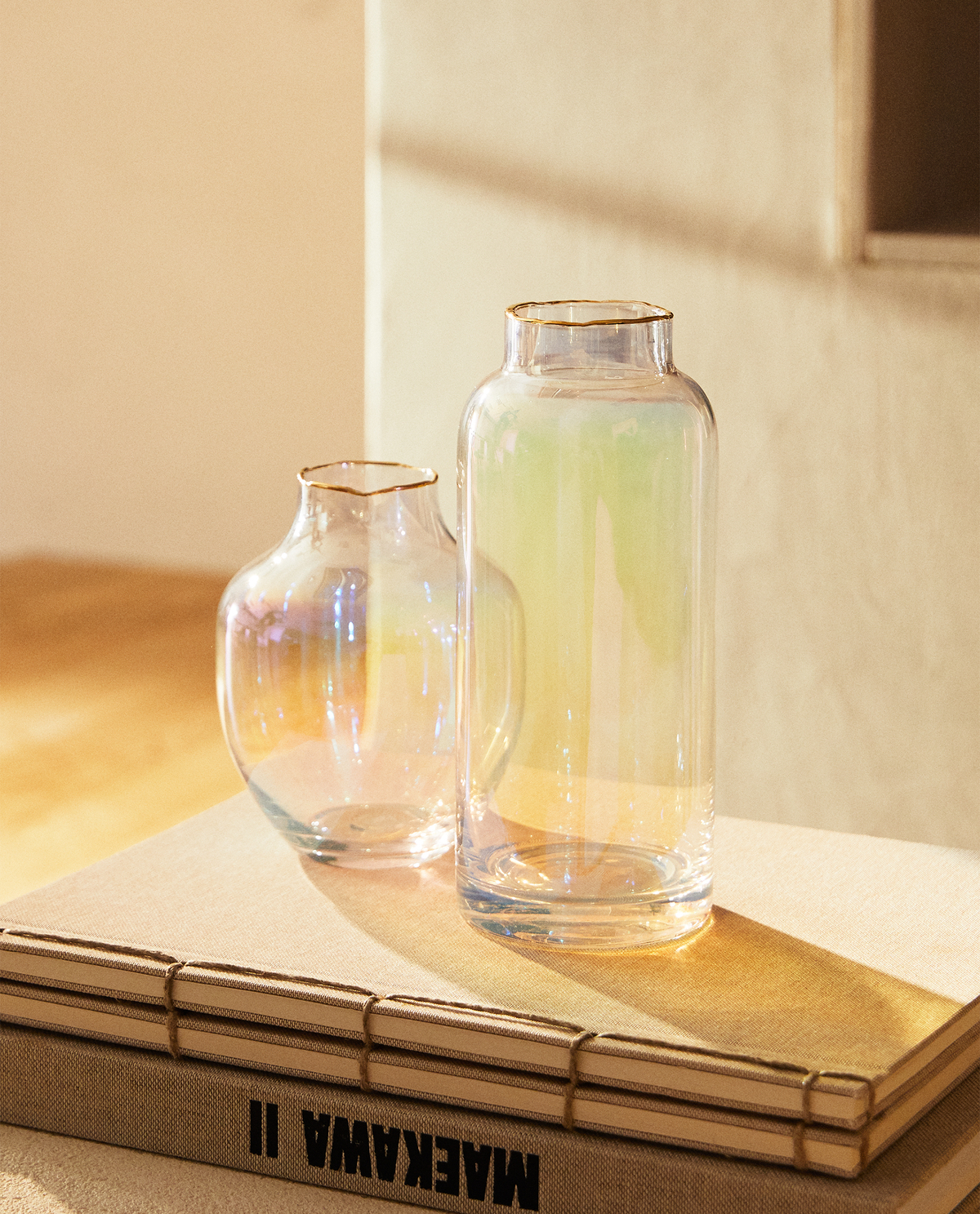 ΒΑΖΟ ΜΕ ΧΡΥΣΑΦΙ ΧΕΙΛΟΣ