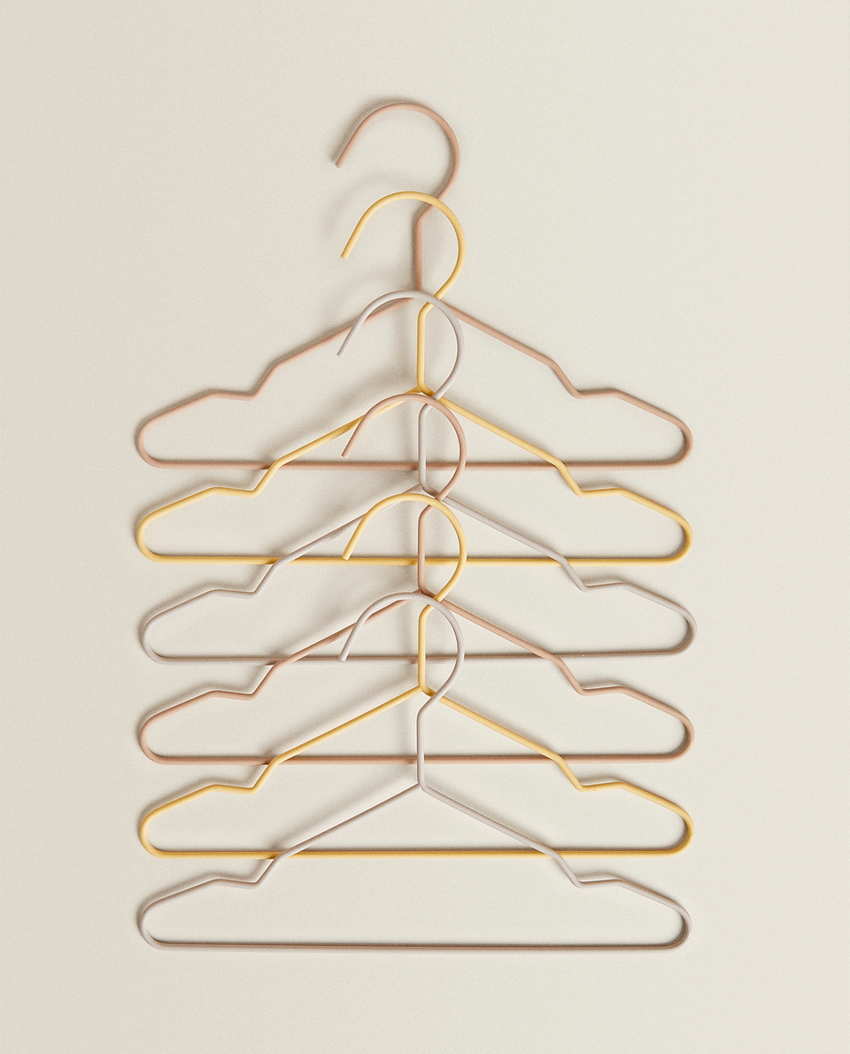 Children S Rubberized Hangers Pack Of 6 Hangers Organizers Tyding Up Kids Zara Home United States Of America