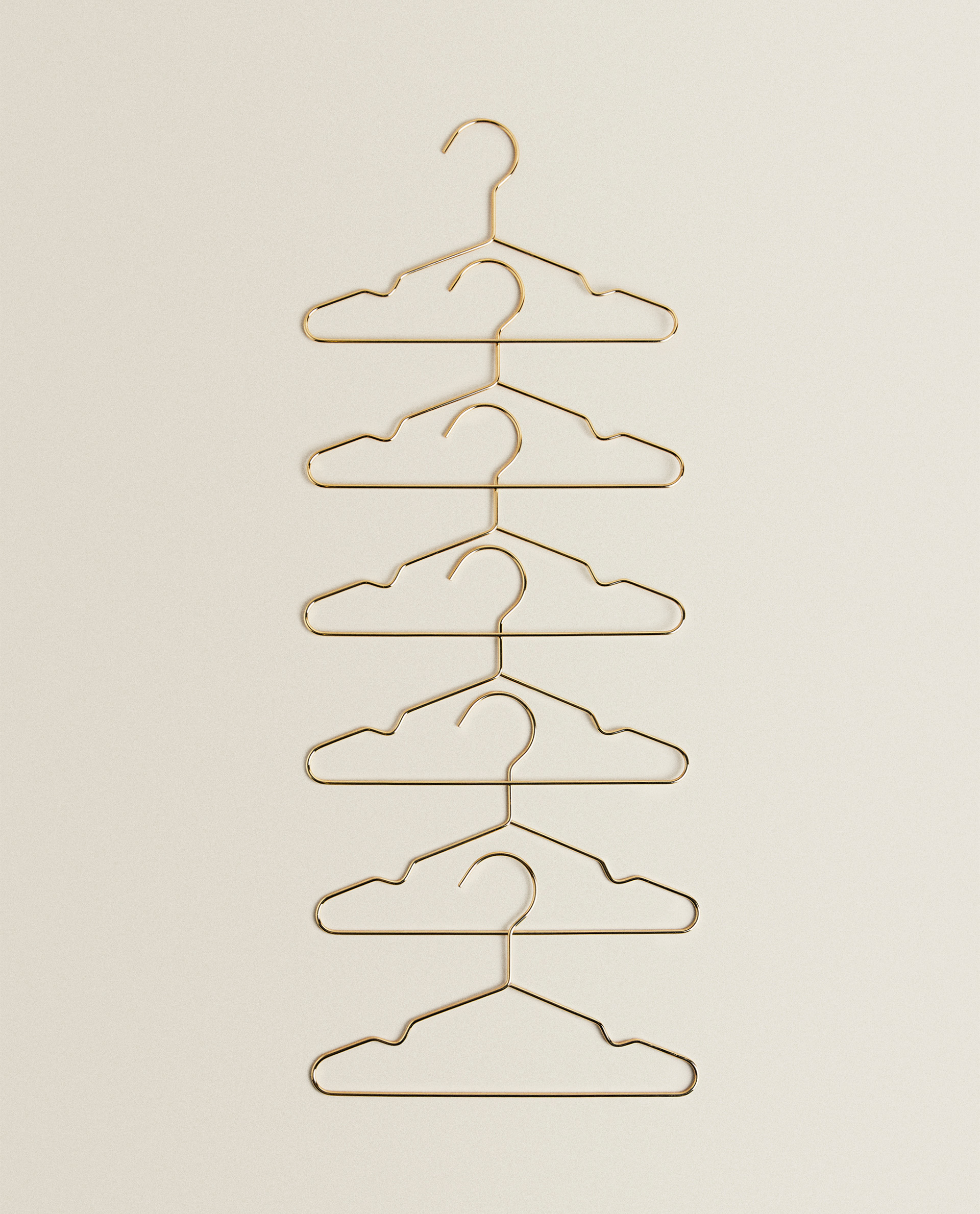 Metal Hanger Set Of 6 Hangers Organisers Tyding Up Kids Zara Home Kosovo