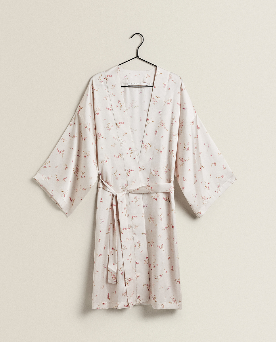 PINK FLORAL DRESSING GOWN