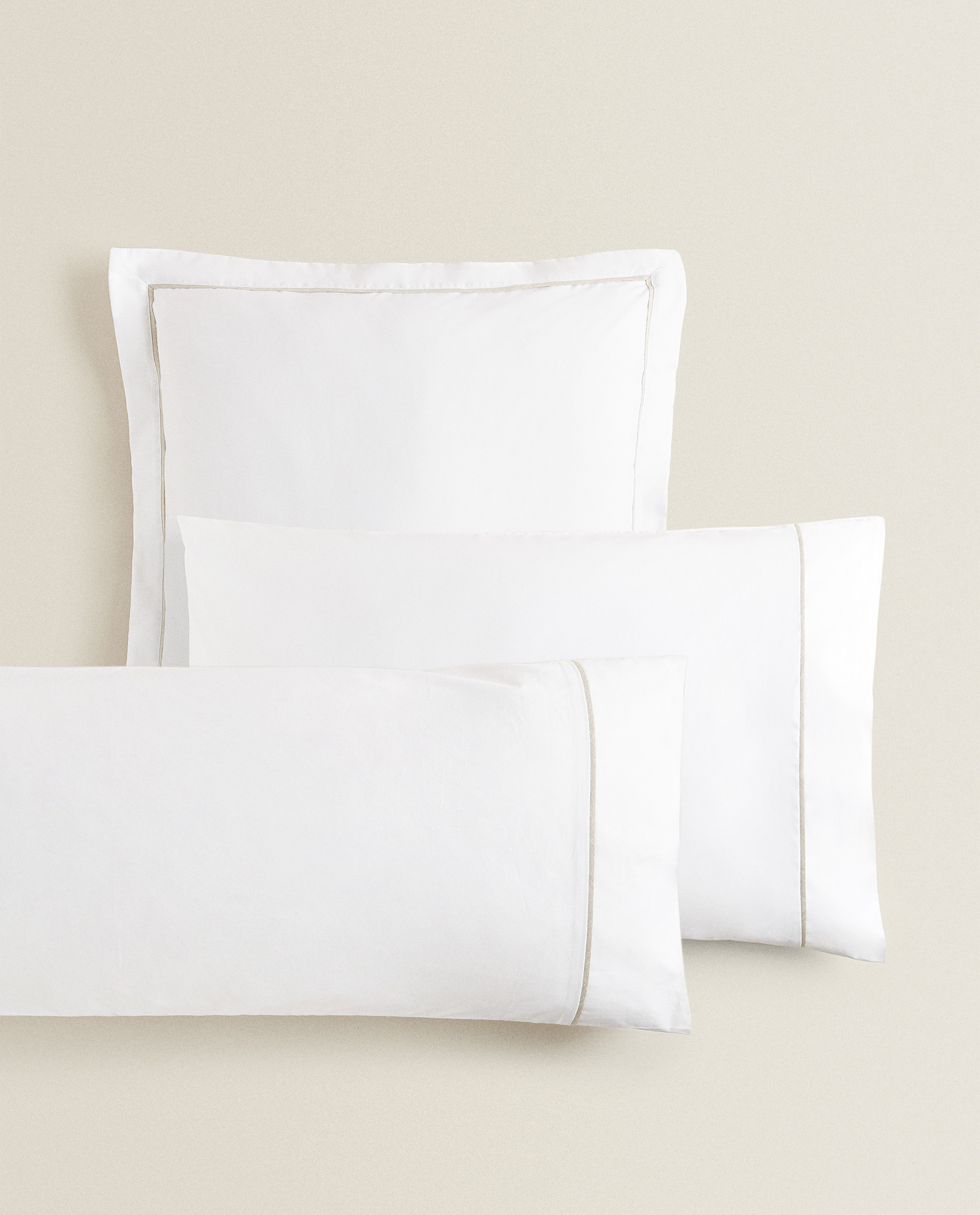 pillowcase with piping