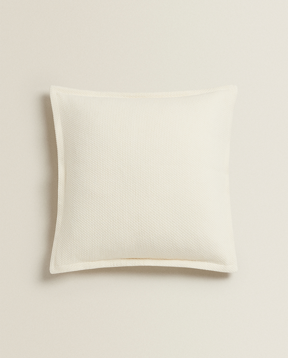 SMOCKED THROW PILLOW COVER