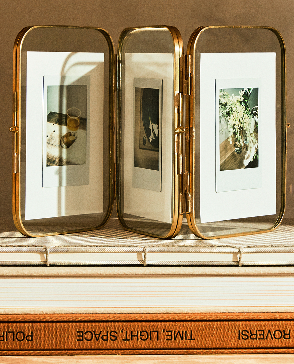 ΤΡΙΠΛΗ ΜΕΤΑΛΛΙΚΗ ΧΡΥΣΑΦΙ ΚΟΡΝΙΖΑ