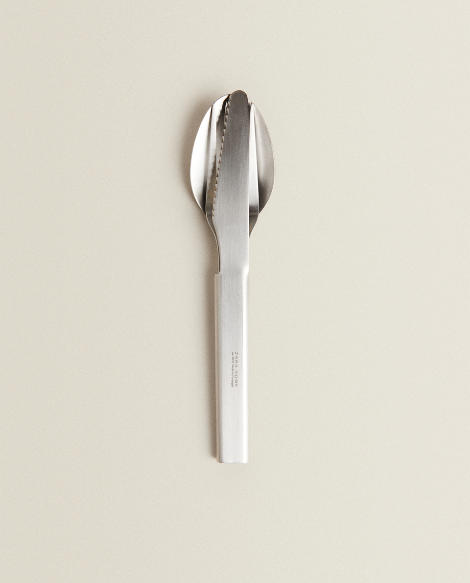SET OF 3 PIECES OF PORTABLE CUTLERY
