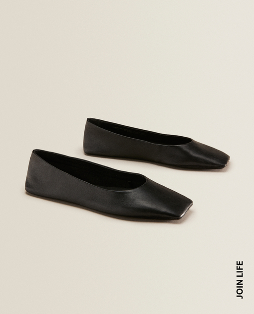 Ballerine In Pelle Con Punta Quadrata Donna Calzature Abbigliamento Calzature Zara Home Italia