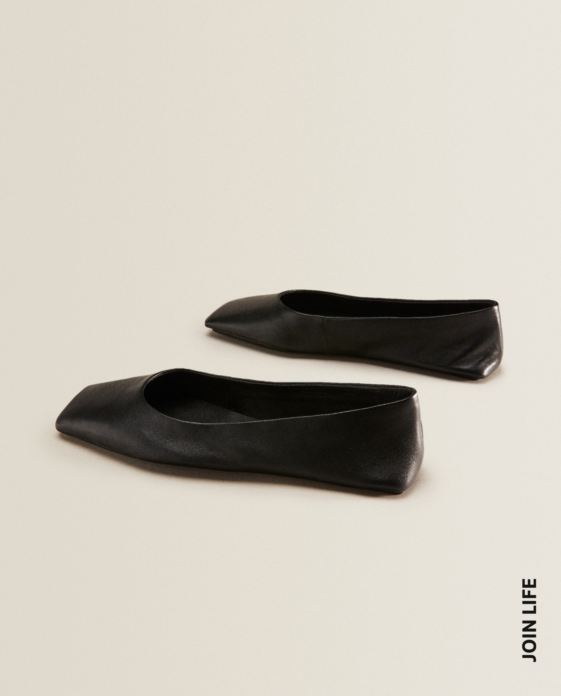 Ballerine In Pelle Con Punta Quadrata Donna Calzature Abbigliamento Calzature Zara Home Italia
