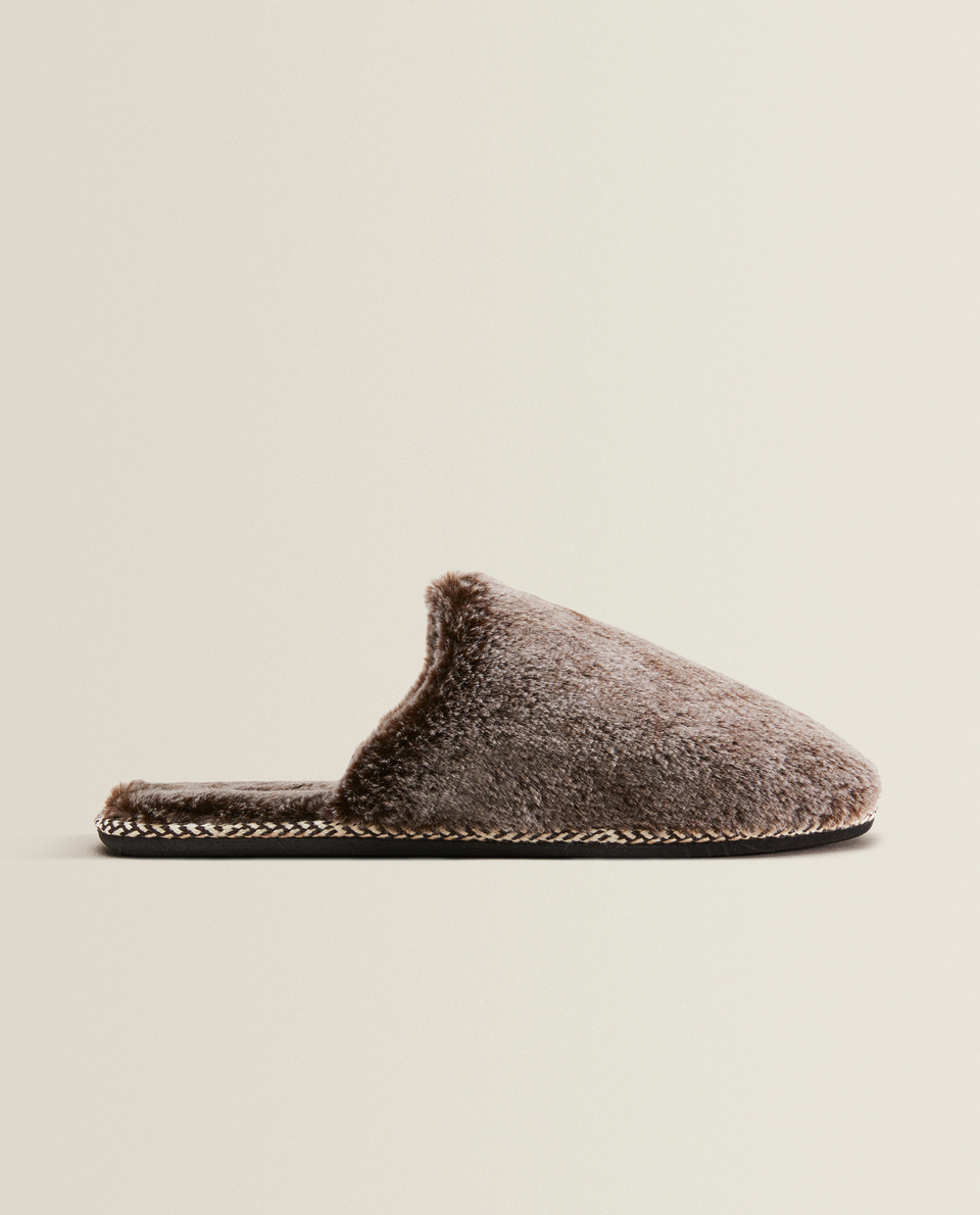 Chinelos de quarto homem zara Outlet