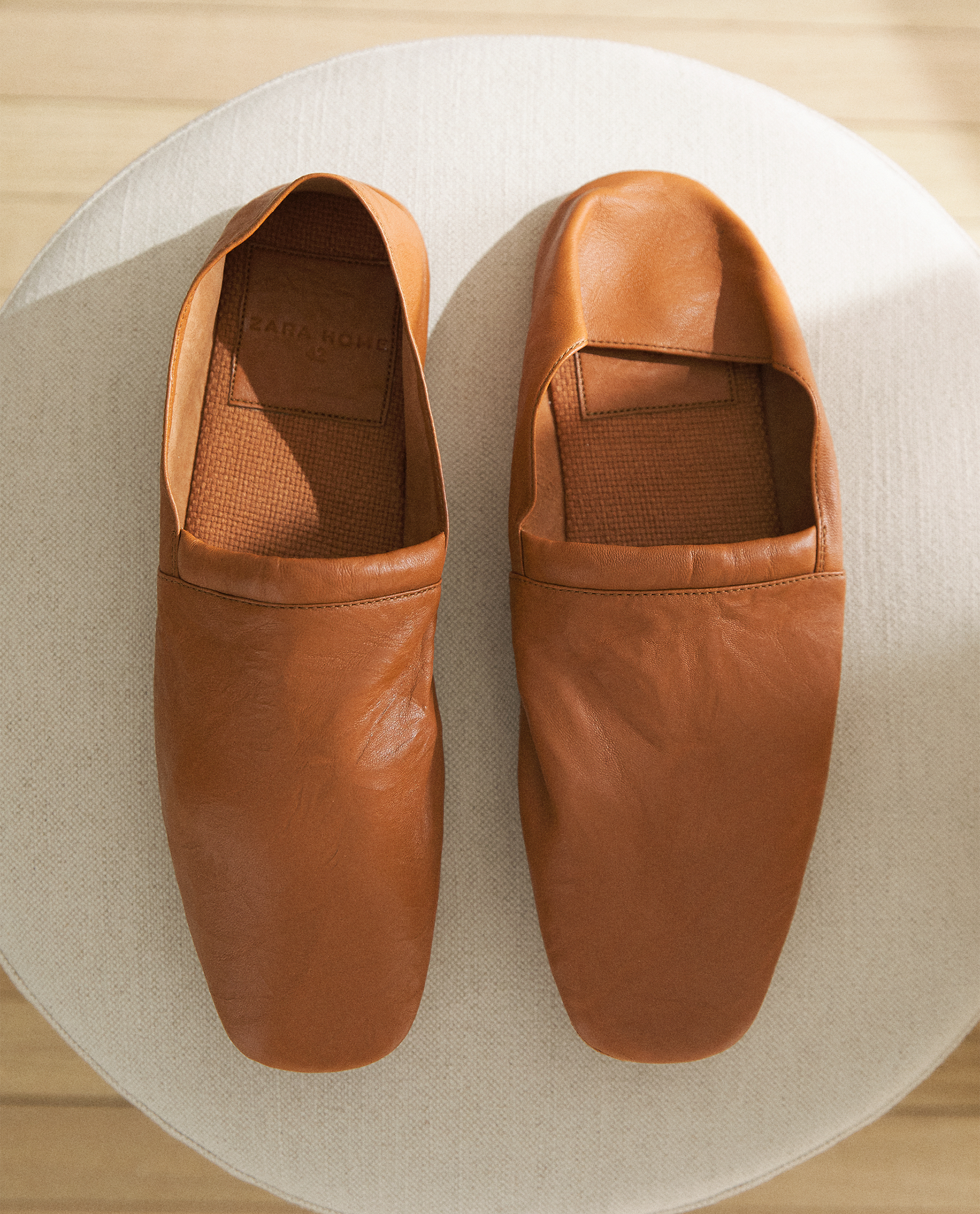 Leather babouches Outlet