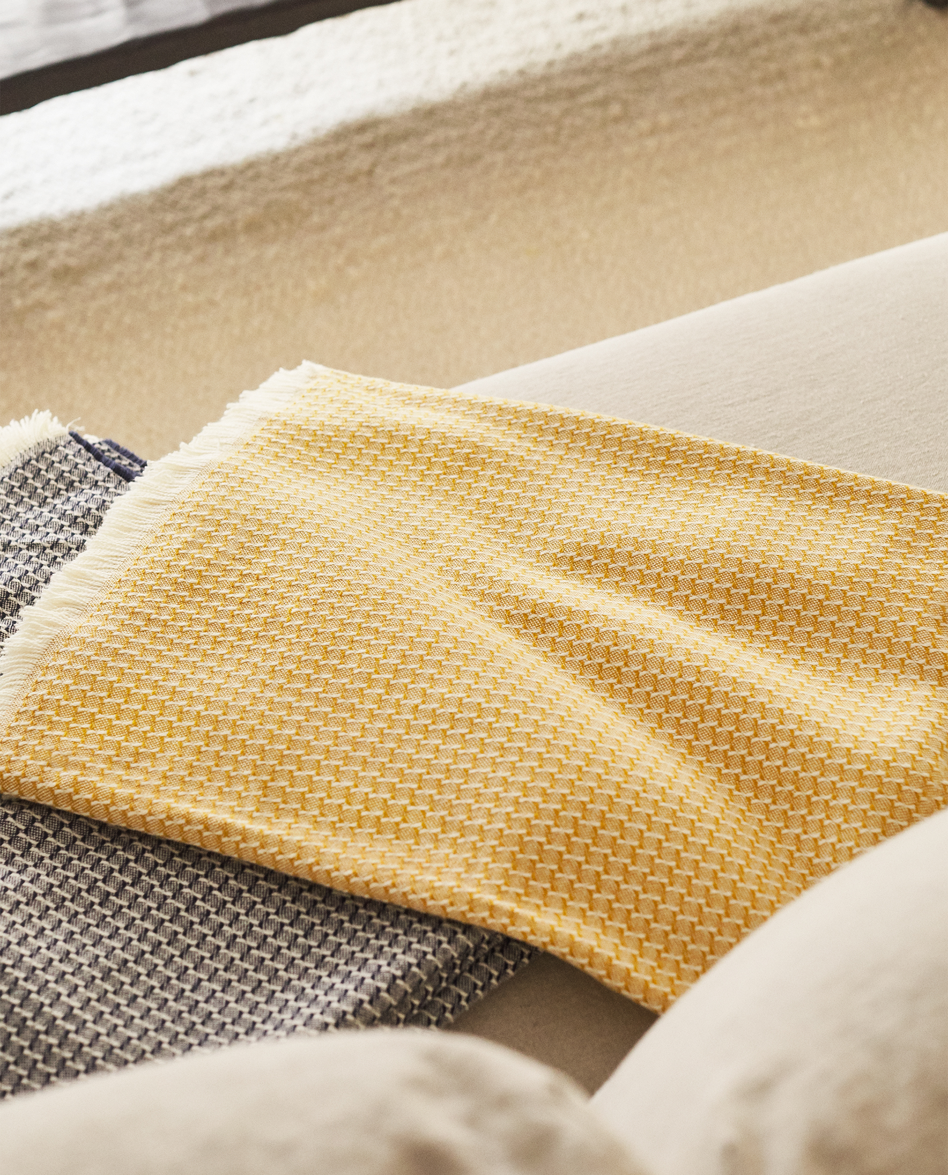 Deken Met Zigzag Structuur Dekens Woonkamer Zara Home Holland