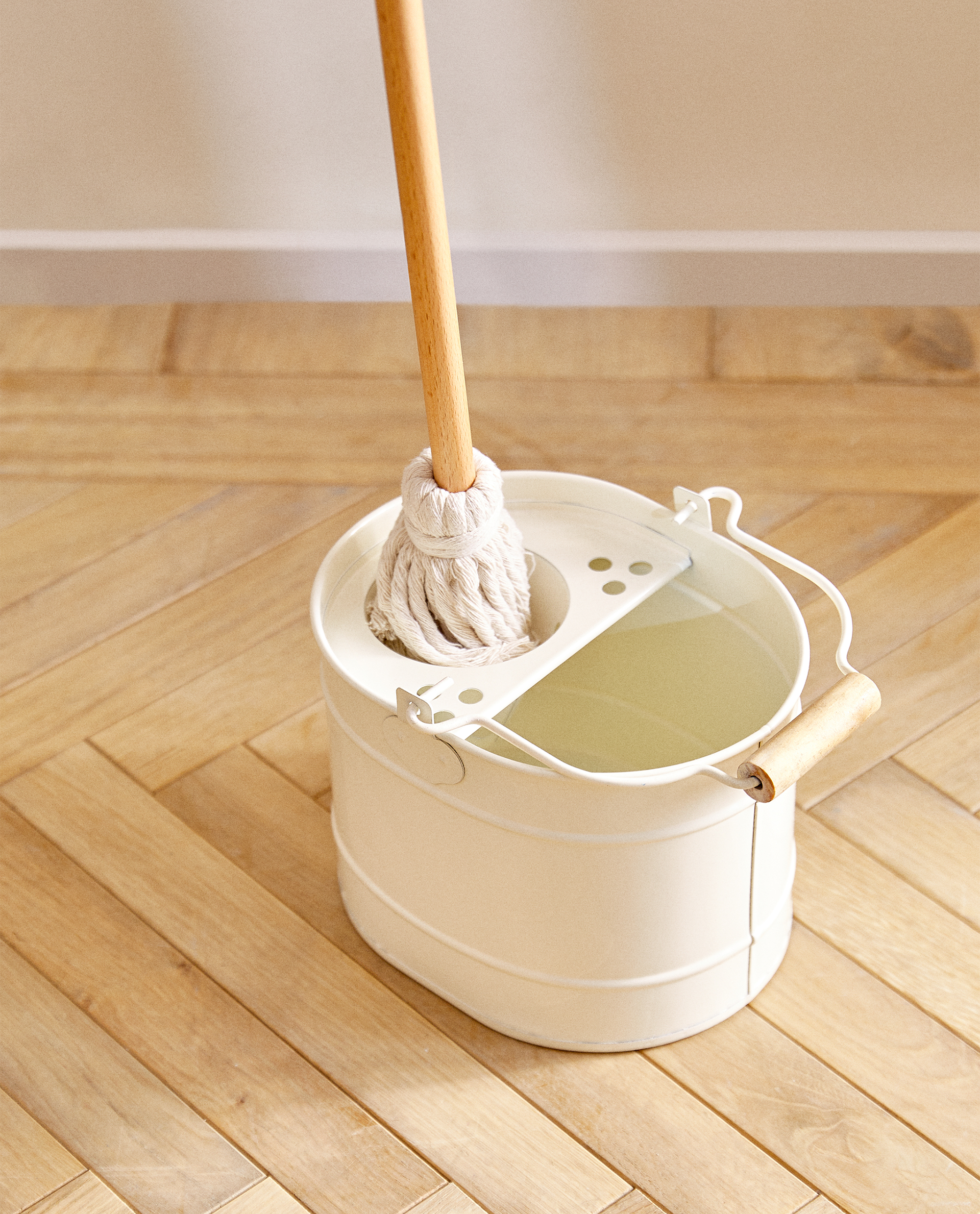 toy mop and bucket