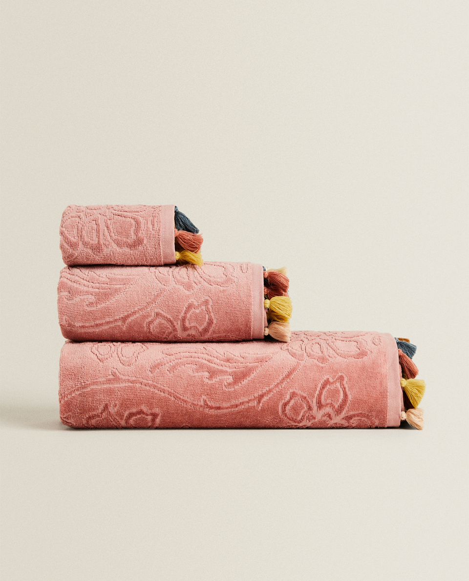 Bathroom towels Zara Home