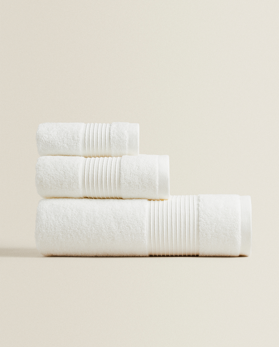 Bathroom towels Zara Home