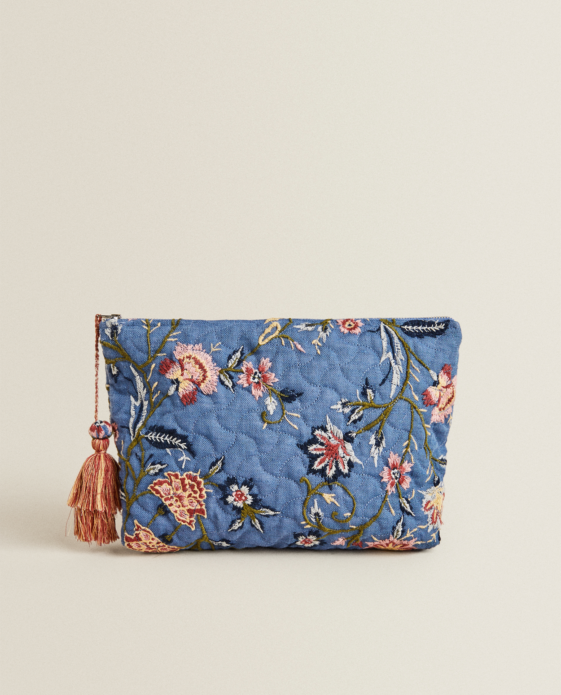 zara toiletry bag