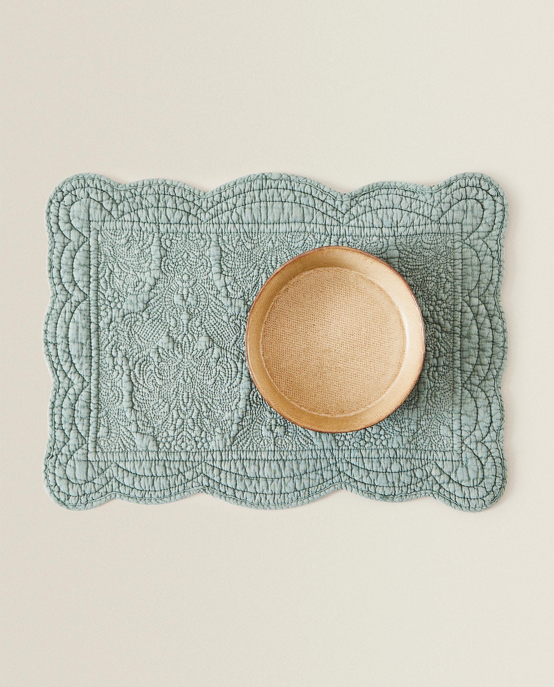 images Quilted Scalloped Placemats zara home
