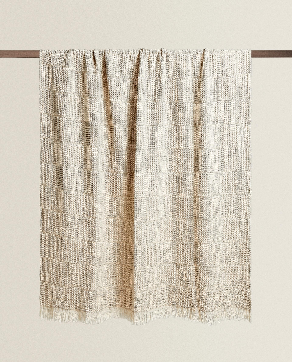 BLANKETS LIVING ROOM Zara Home United Kingdom