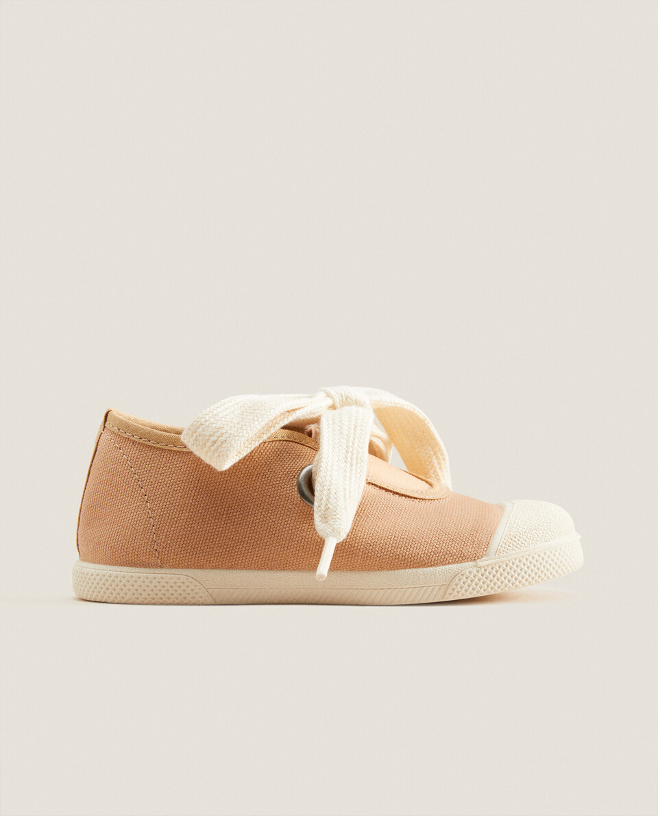 Kinderen Schoenen Kinderen Jongenskleding Schoenen Sloffen Zara Home Sloffen  Zara home kids pantoffels hond en ezel enmt 32/33 dance4life.com
