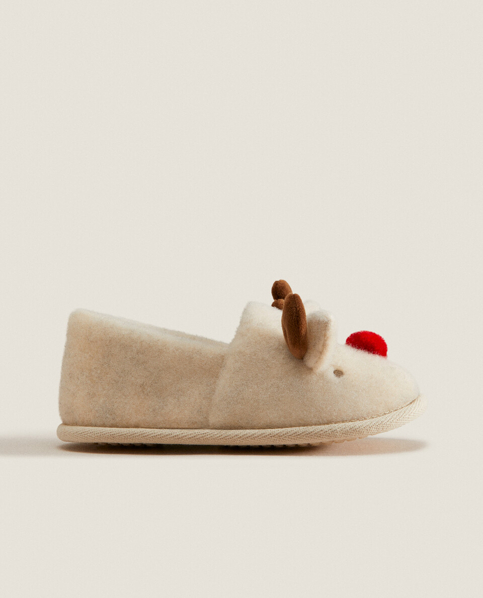 Reindeer face slippers