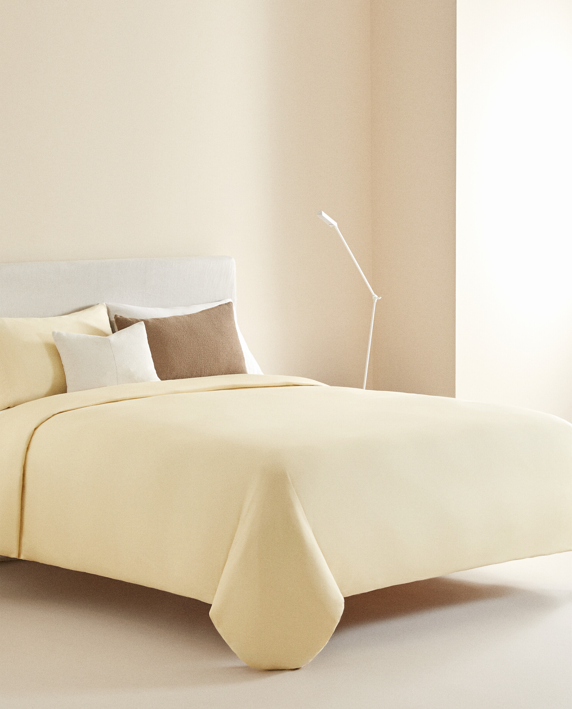 beige bed sheets sateen