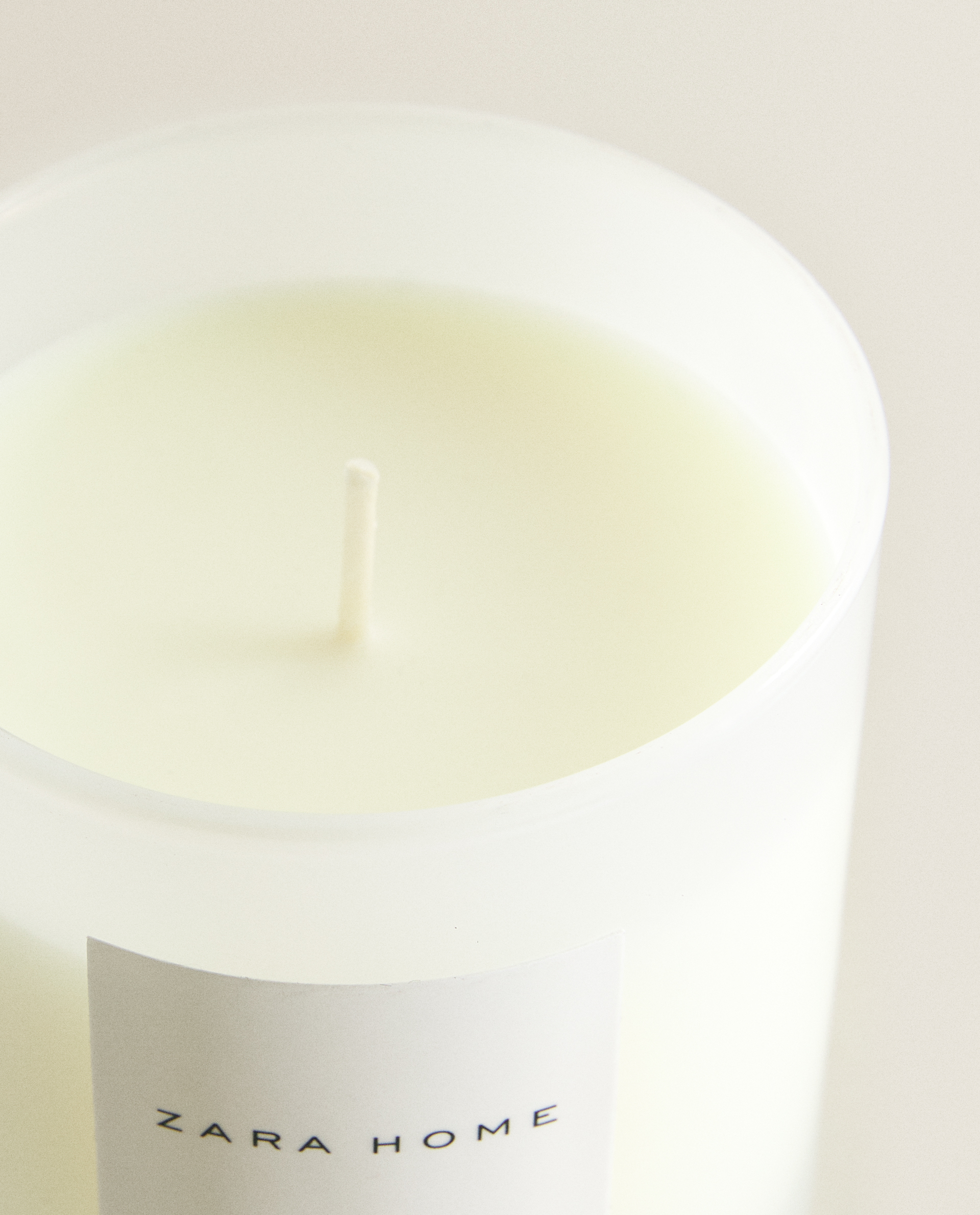 zara home white jasmine candle