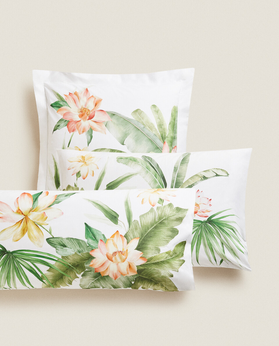 FLOWER AND LEAF PILLOWCASE