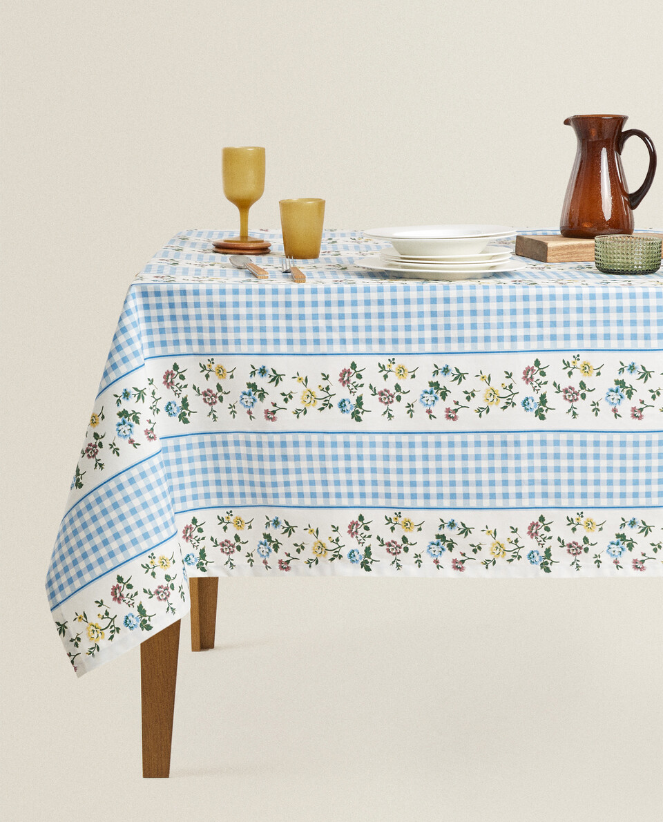 RESIN-COATED GINGHAM TABLECLOTH