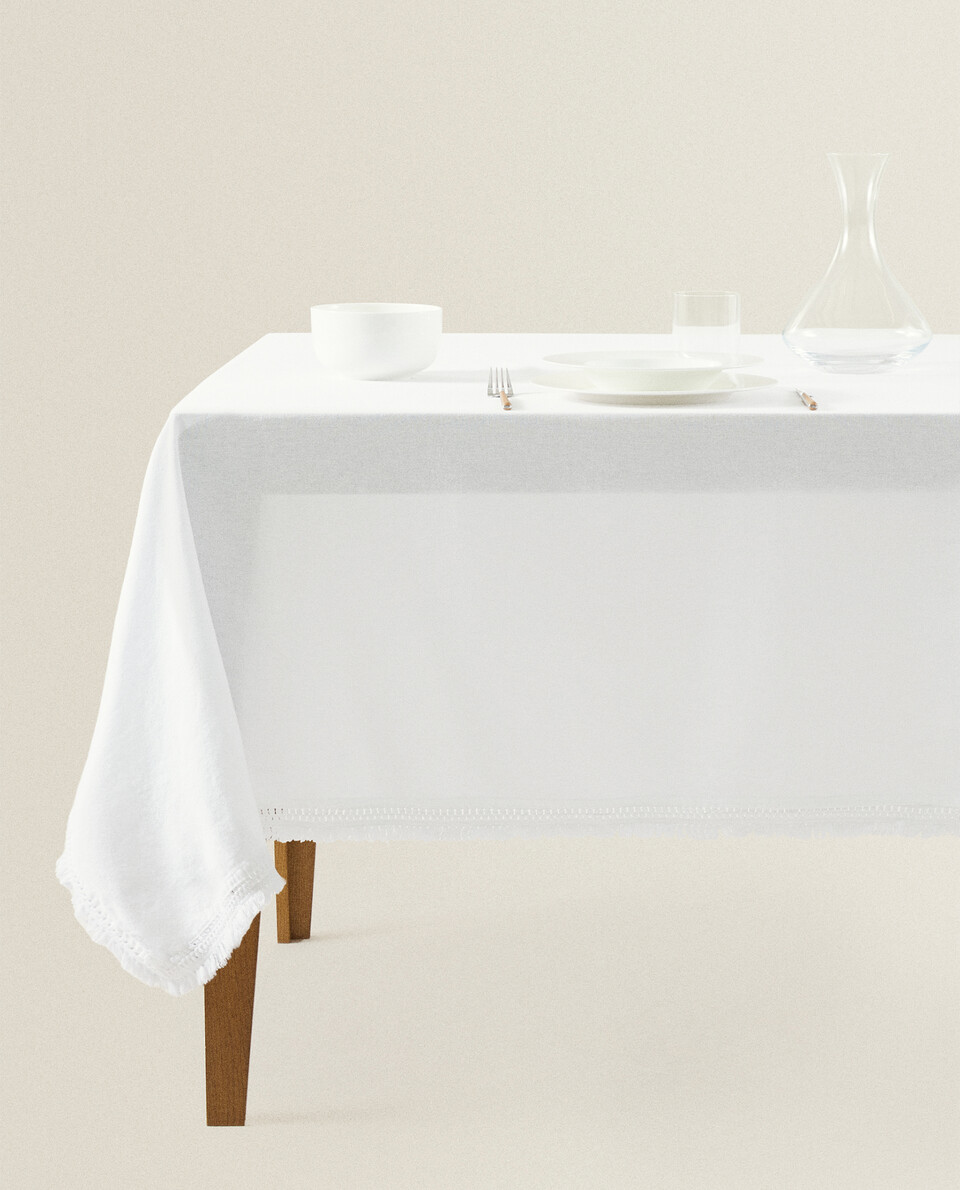 COTTON TABLECLOTH WITH FRINGING