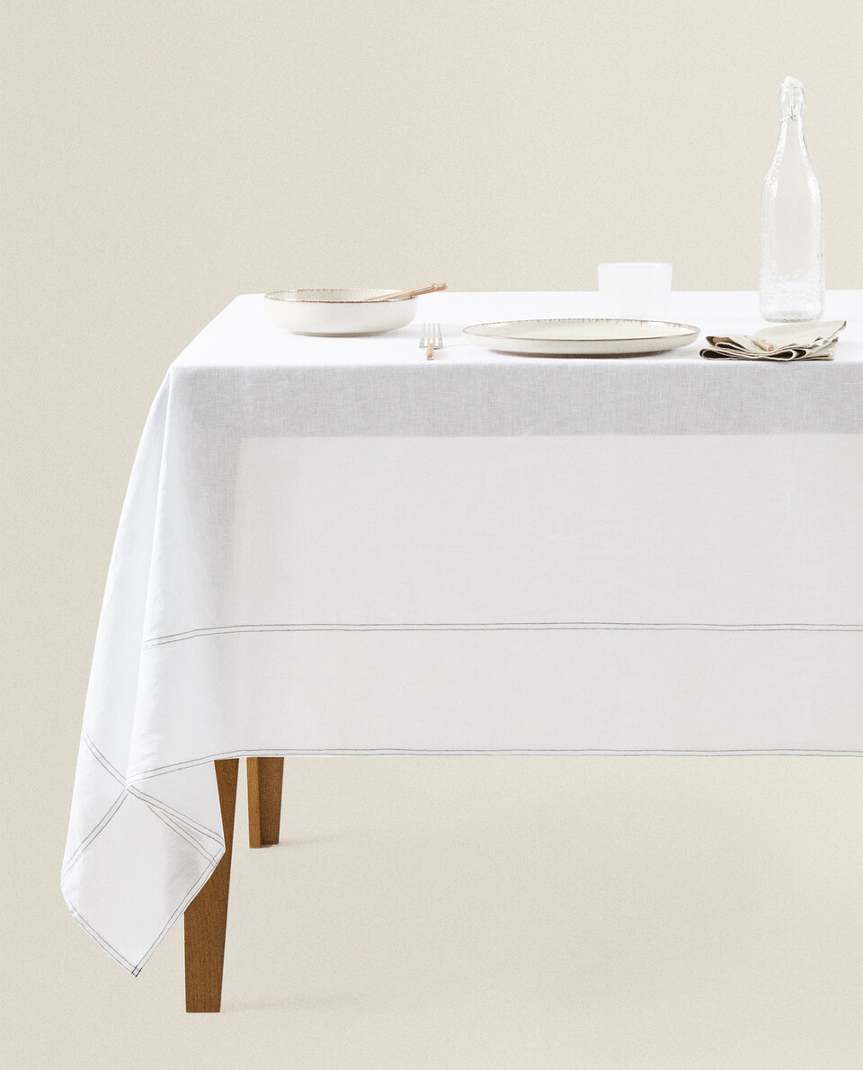 LINEN TABLECLOTH WITH TOPSTITCHING
