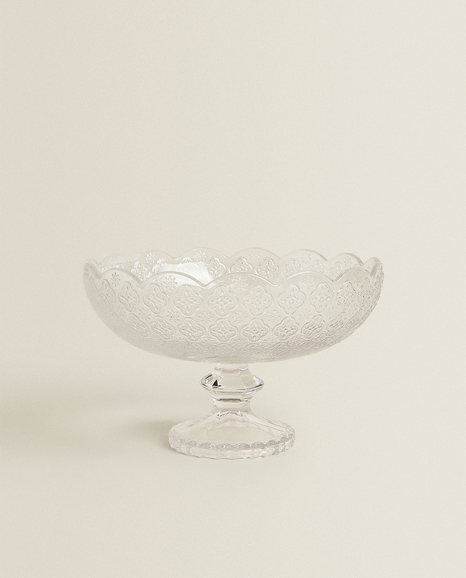 GLASS FRUIT BOWL WITH RAISED DESIGN