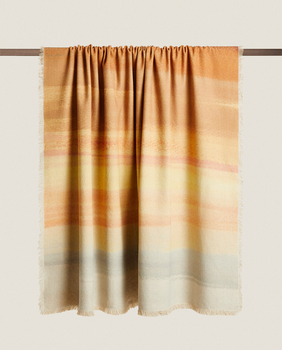 بطانية متعددة الألوان من الكتان