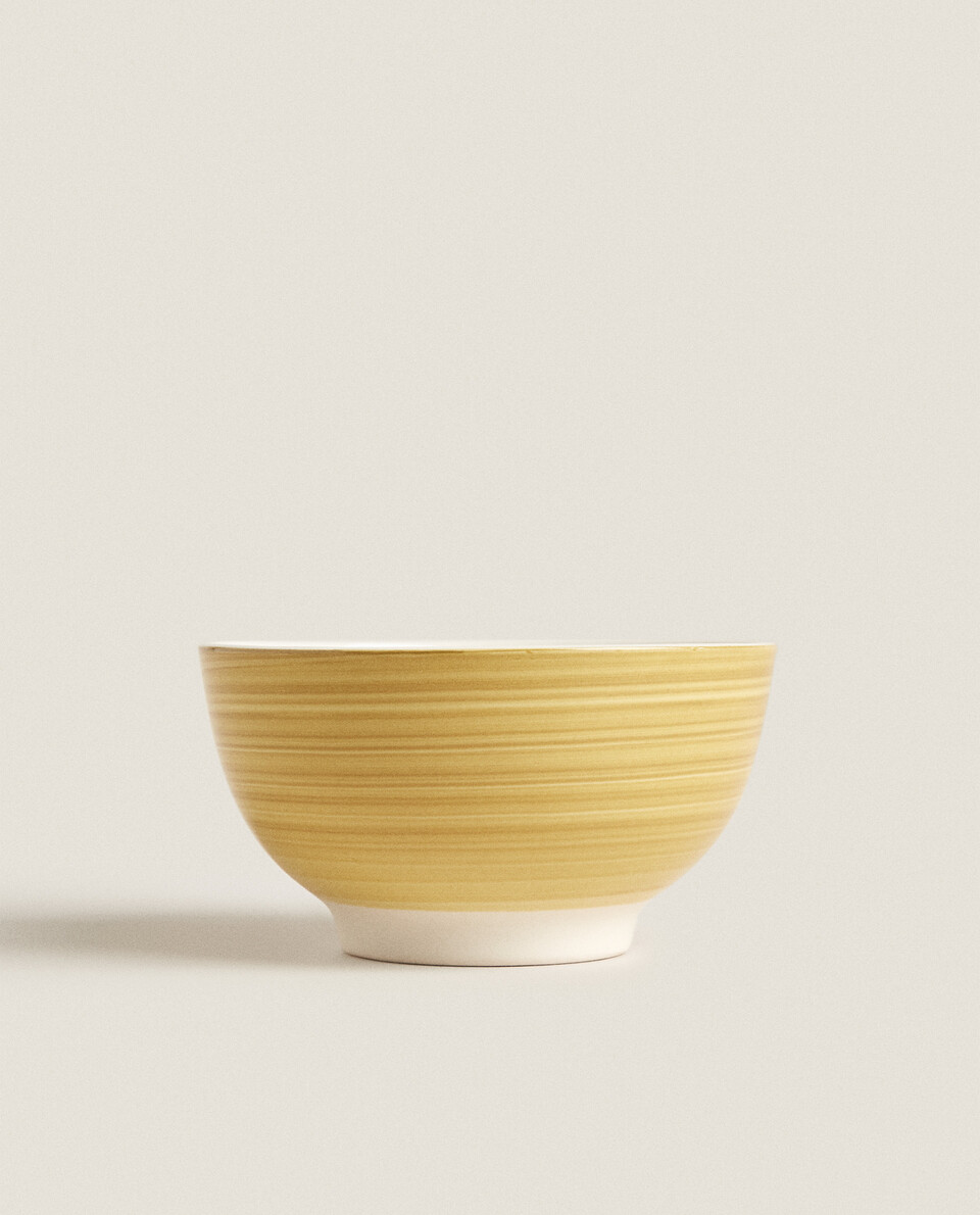 EARTHENWARE BOWL WITH SPIRAL DESIGN