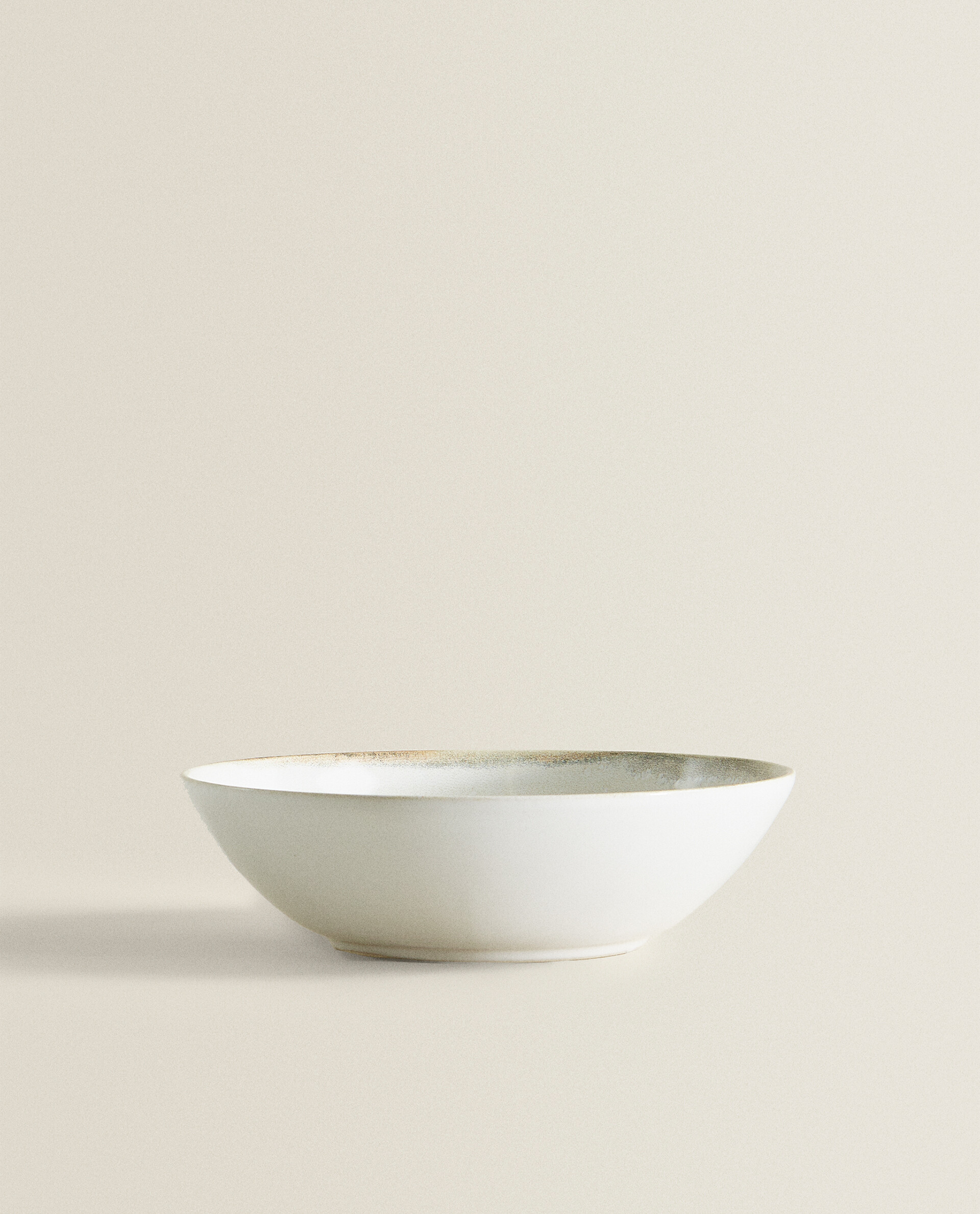 ceramic stoneware bowls