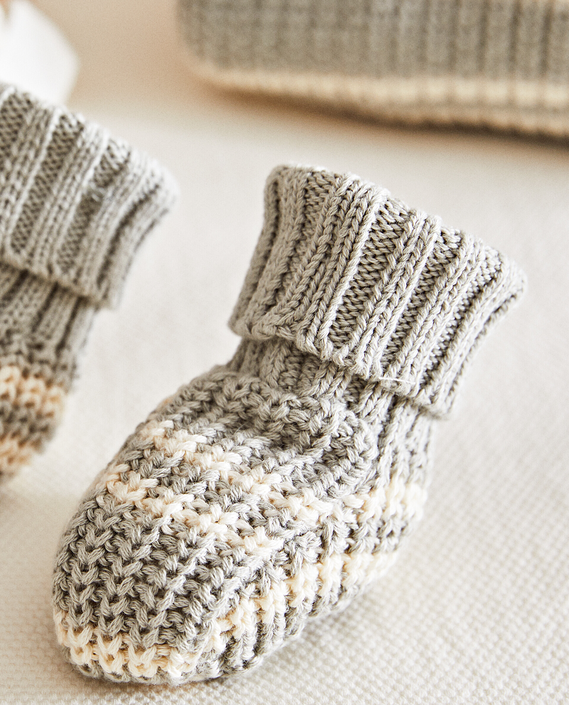 Chaussons Bebe Tricot Rayures Zara Home France Chaussons Bebe Tricot Rayures Zara Home France