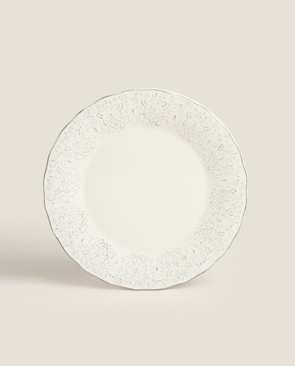 EARTHENWARE DINNER PLATE WITH TEXTURED RIM