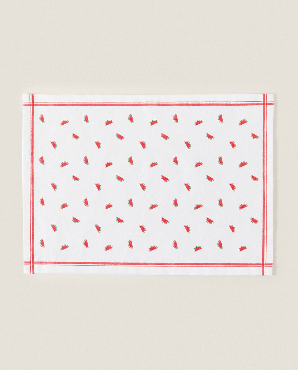 RESIN FINISH WATERMELON PLACEMAT (PACK OF 2)