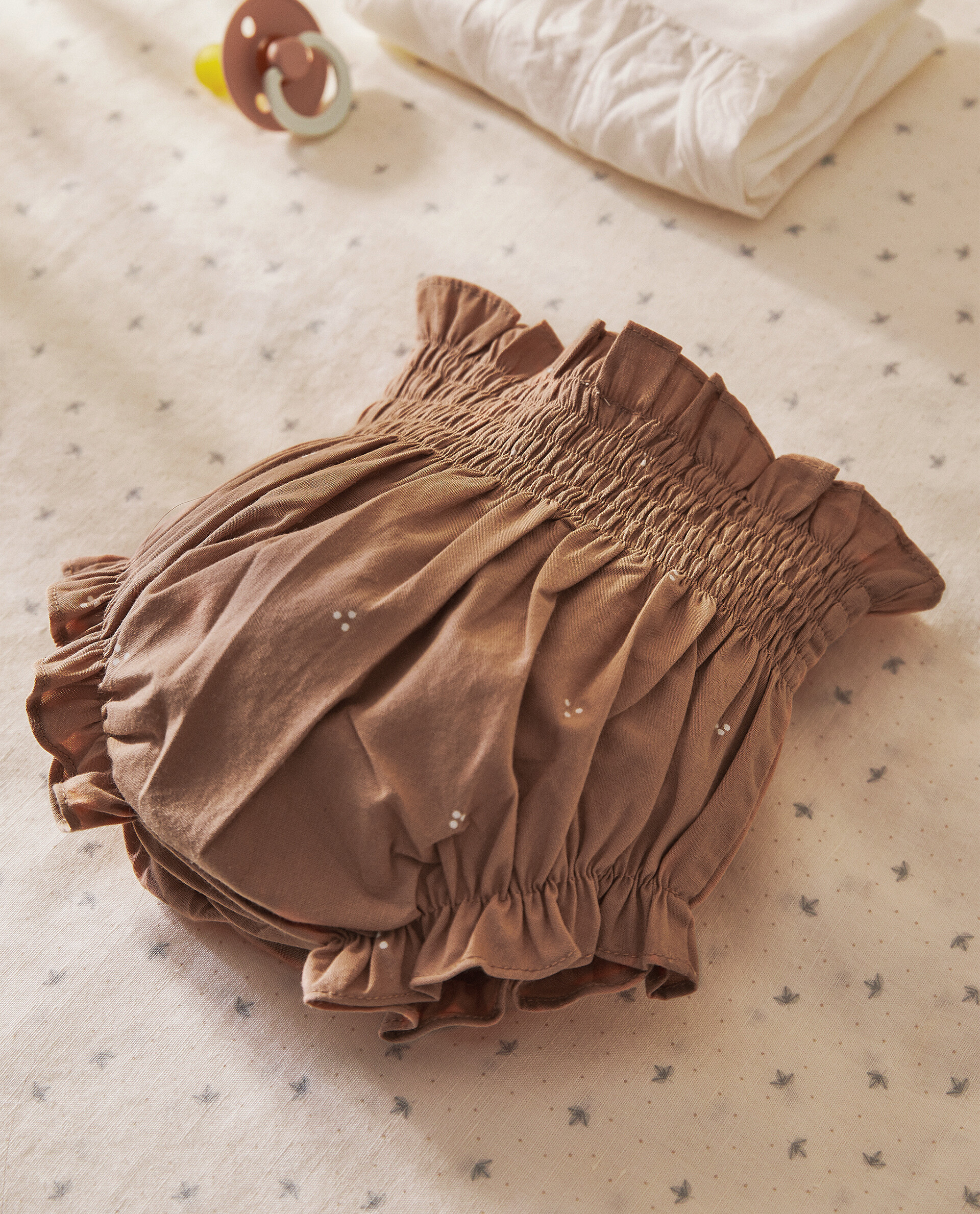 細波卡圓點燈籠褲 檯燈和燈具 客廳 Zara Home Hong Kong Sar 香港特別行政區