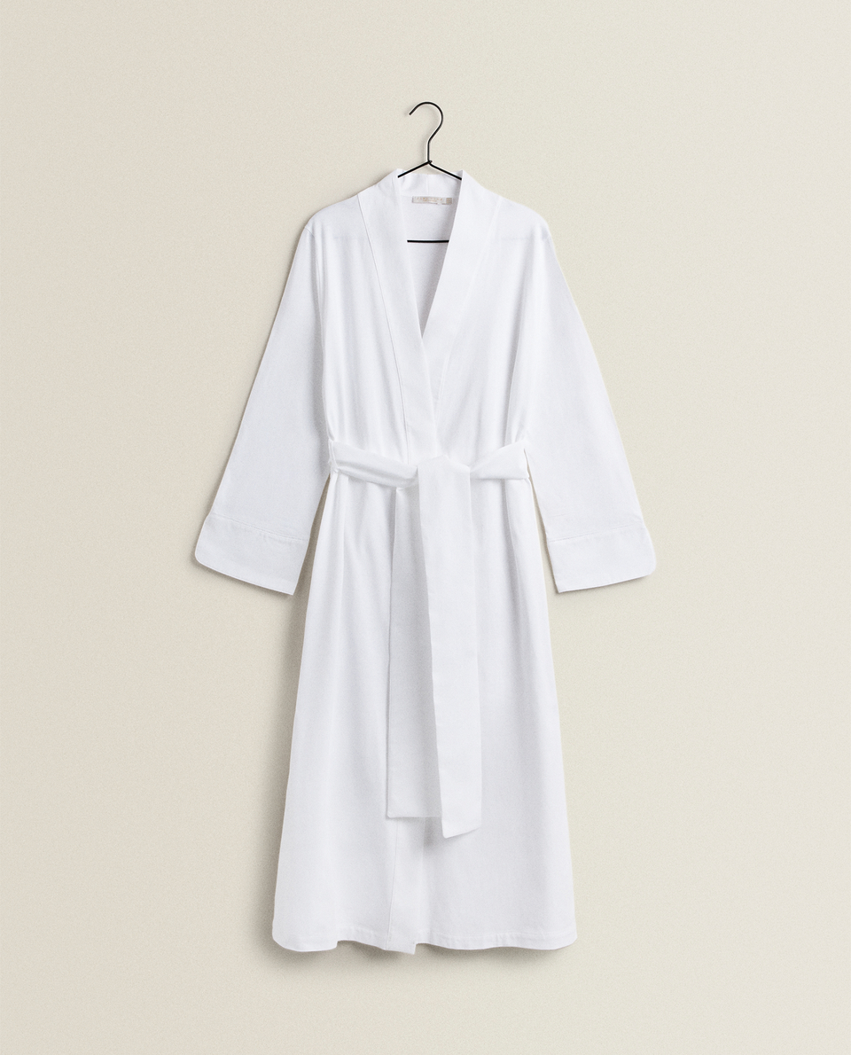 Batas - Mujer - ROPA - ROPA \u0026 CALZADO | Zara Home España