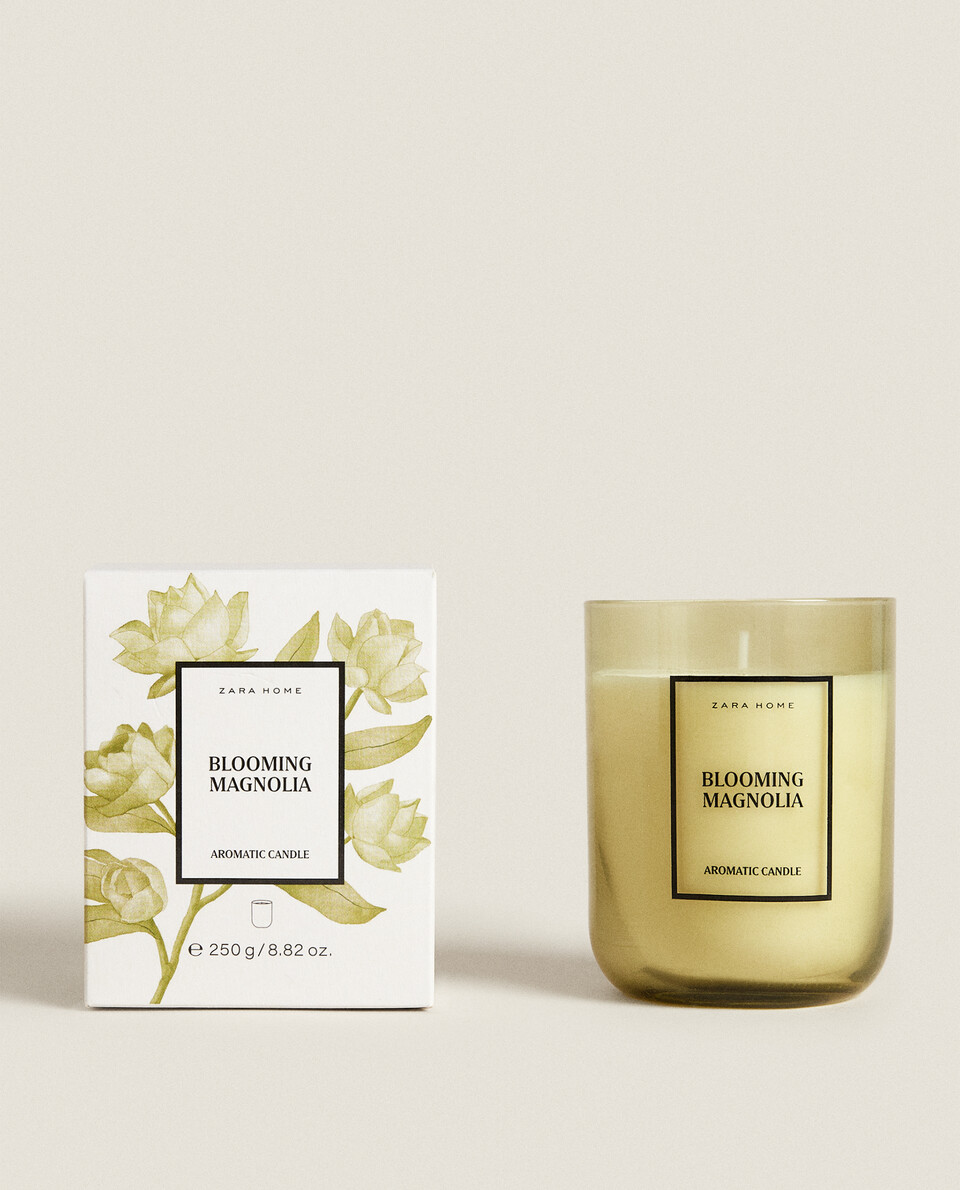 (250 G) BLOOMING MAGNOLIA SCENTED CANDLE