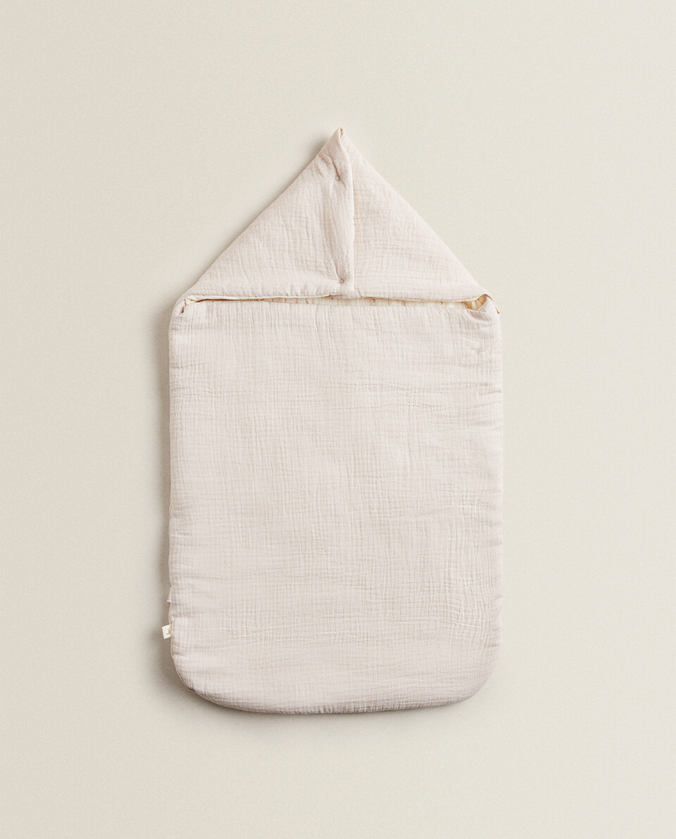 Chiffon Carrycot Baby Wrap With Moons And Stars Null Zara Home United States Of America Chiffon Carrycot Baby Wrap With Moons And Stars Null Zara Home United States Of America
