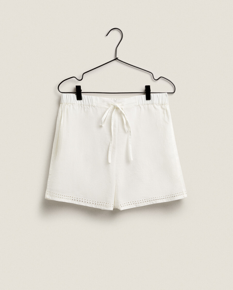 EMBROIDERY DETAIL SHORTS