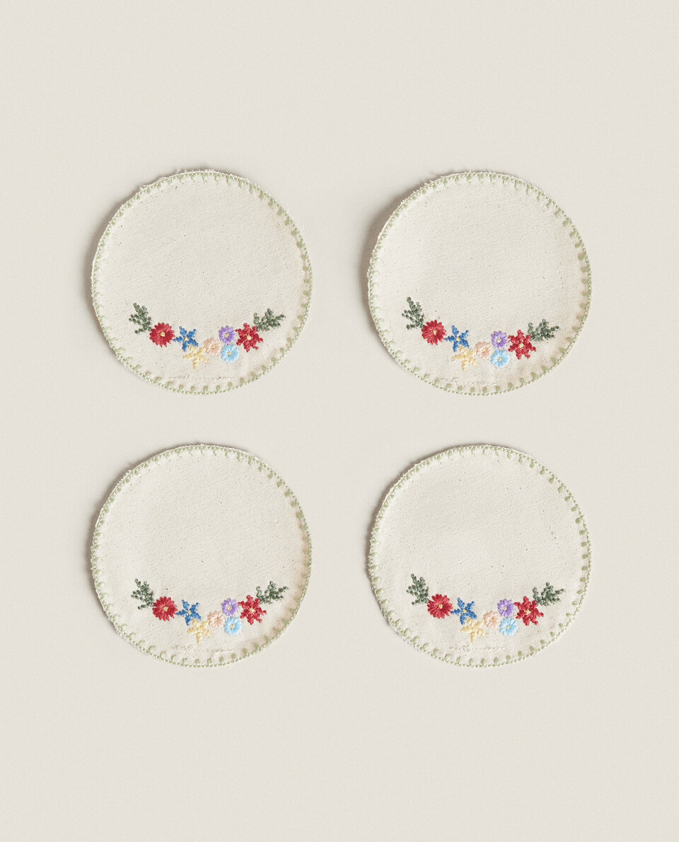 EMBROIDERED COTTON COASTERS (PACK OF 4)