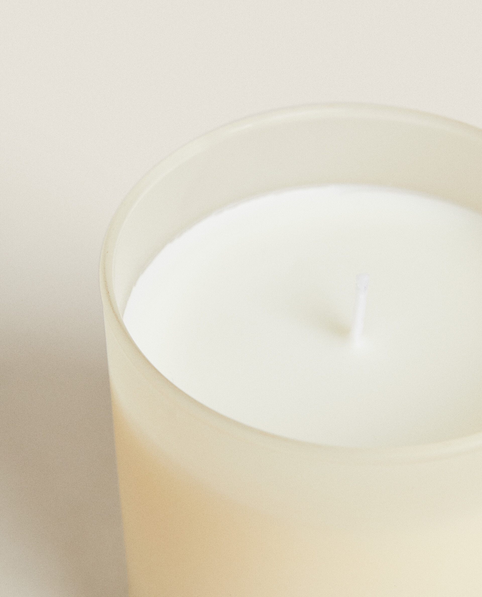 no 1 scented candle sandalwood