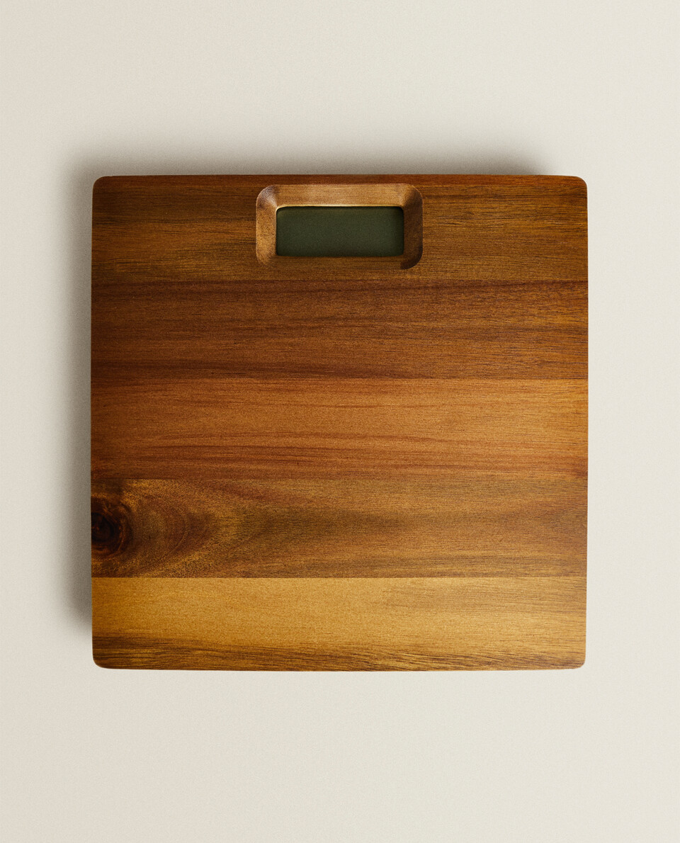 BILANCIA IN LEGNO DI ACACIA