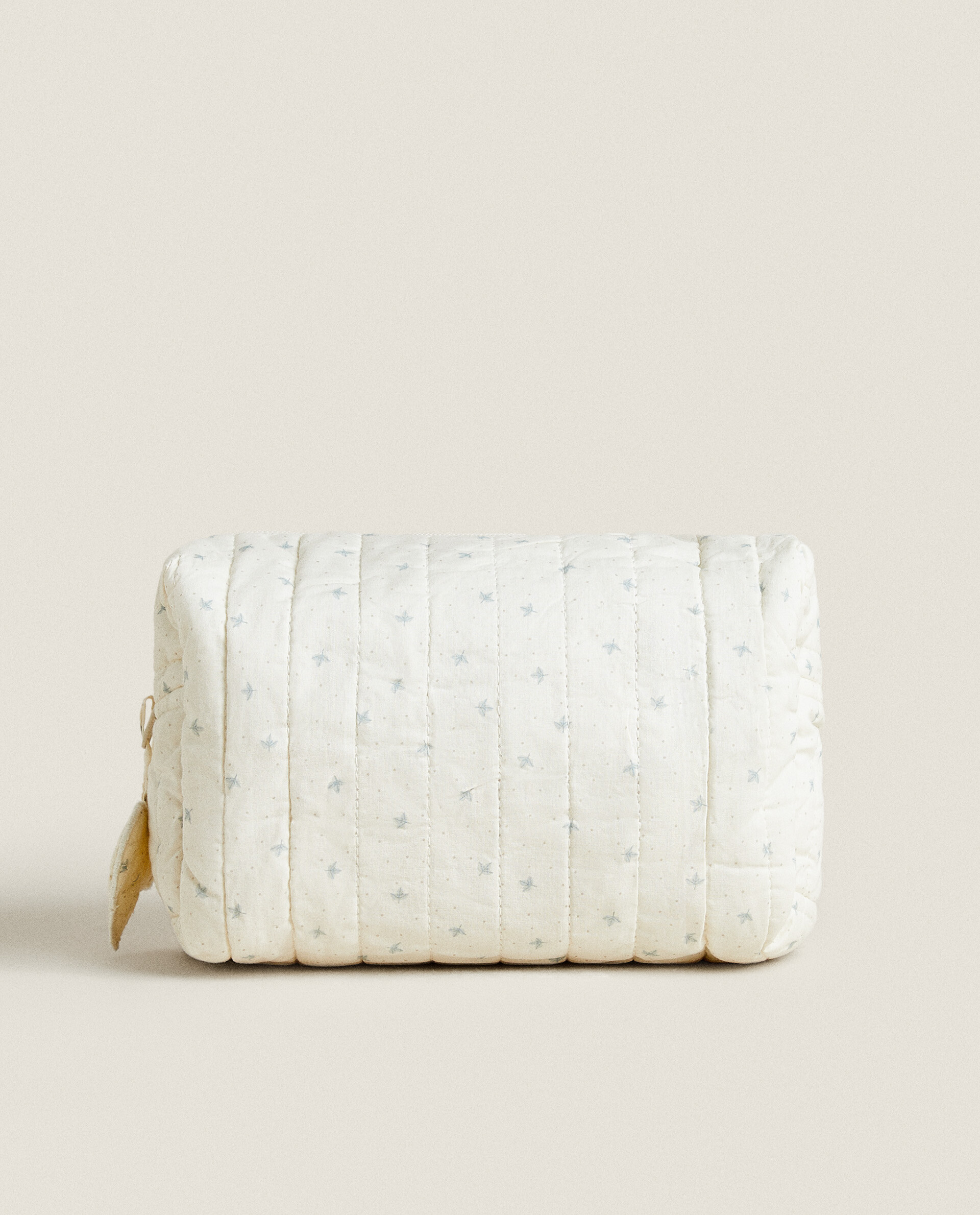 zara toiletry bag