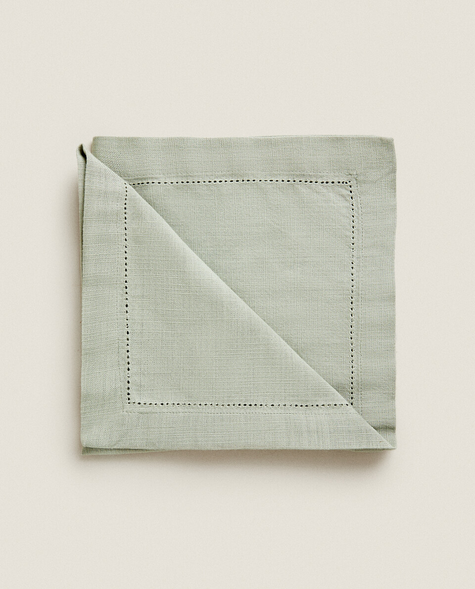 Details about   NEW 4 Piece SET Cloth Linen Napkins 100% SERVILLETAS ZARA HOME 17.5" 45cm Cotton 
