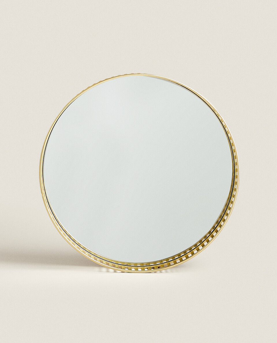 ROUND METAL TRAY WITH BORDER