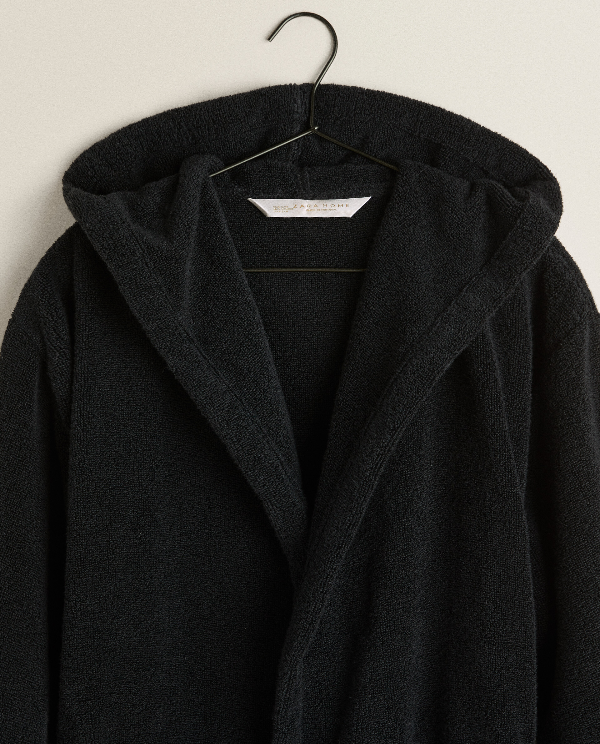 EXTRA SOFT HOODED BATHROBE - BATHROBES 