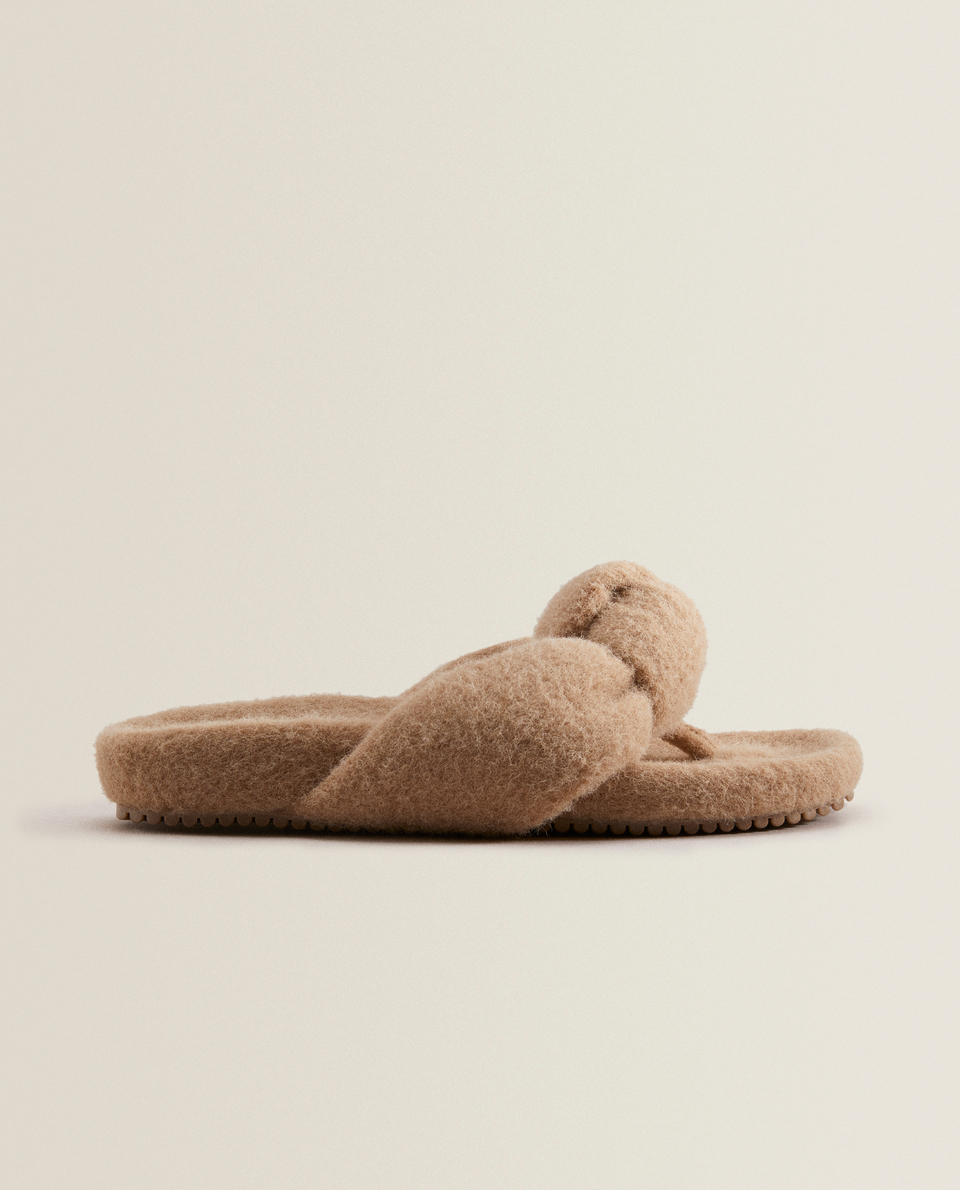 Slipper e pantofole da casa da donna | Zara Home