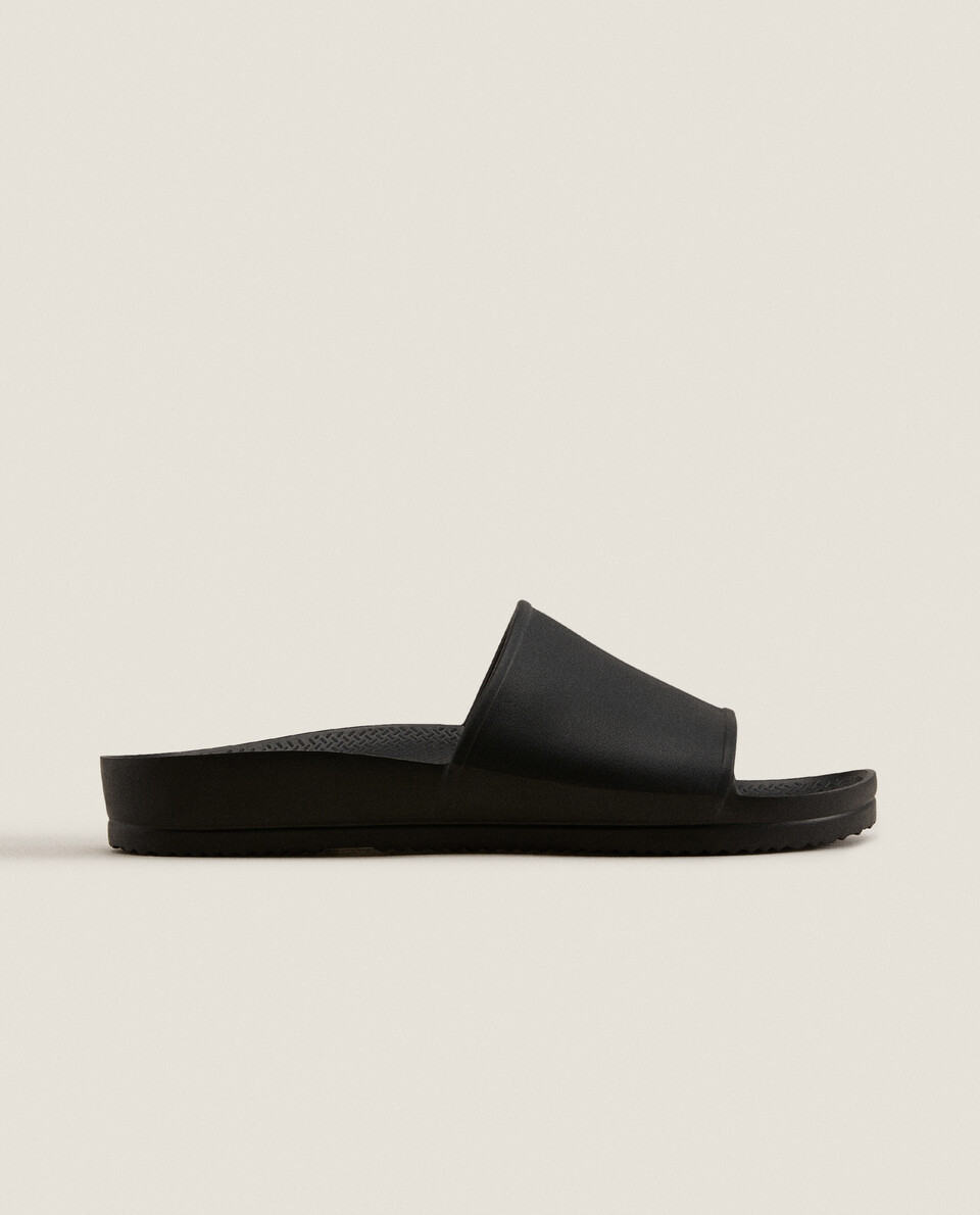 Slippers y zapatillas de casa para hombre | Zara Home Nueva Colección